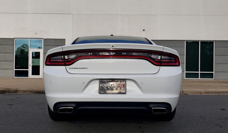 
								2020 Dodge Charger SXT full									